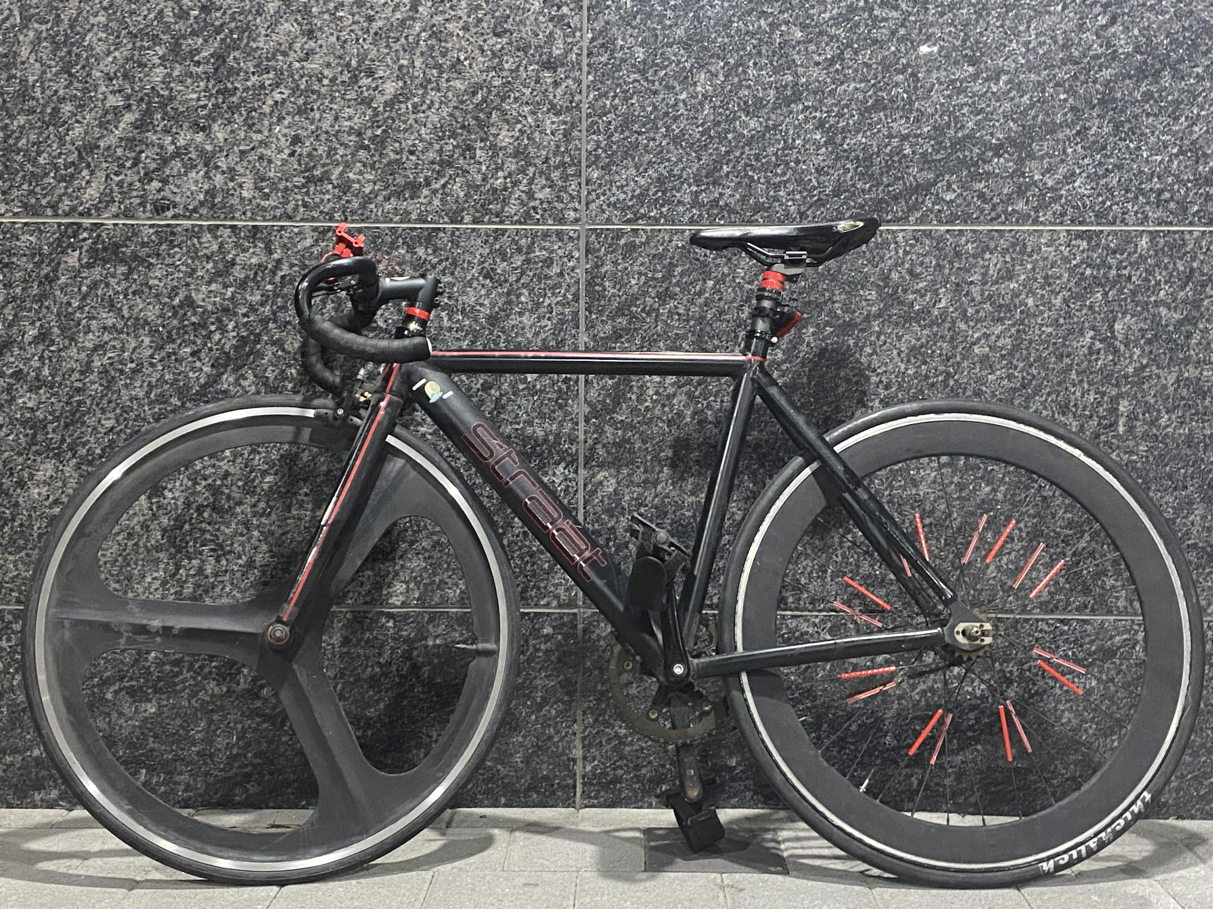 에이모션 아메리칸이글 스트라트 60